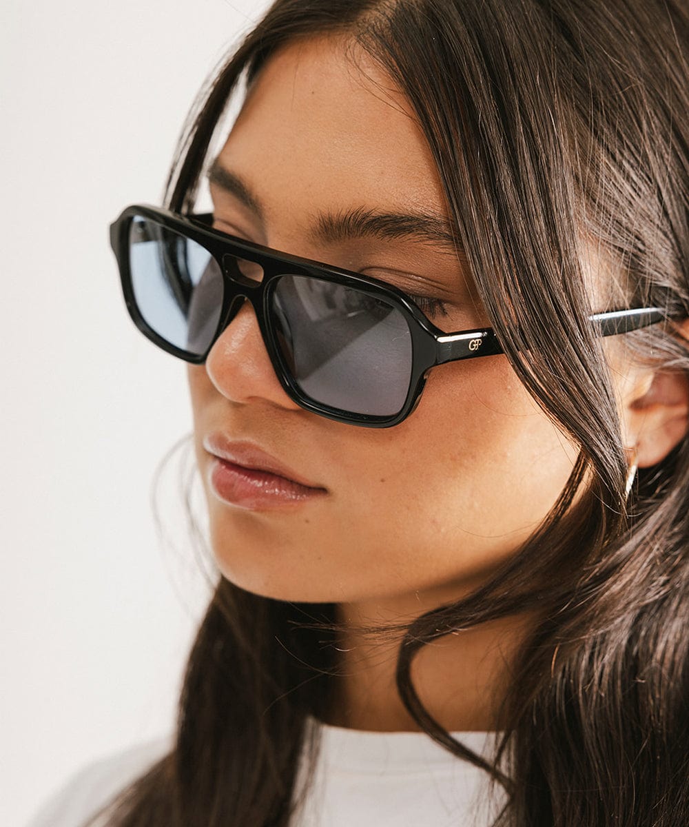 Beau Aviator Sunglasses — Classic UV Protection Eyewear for Men & Women